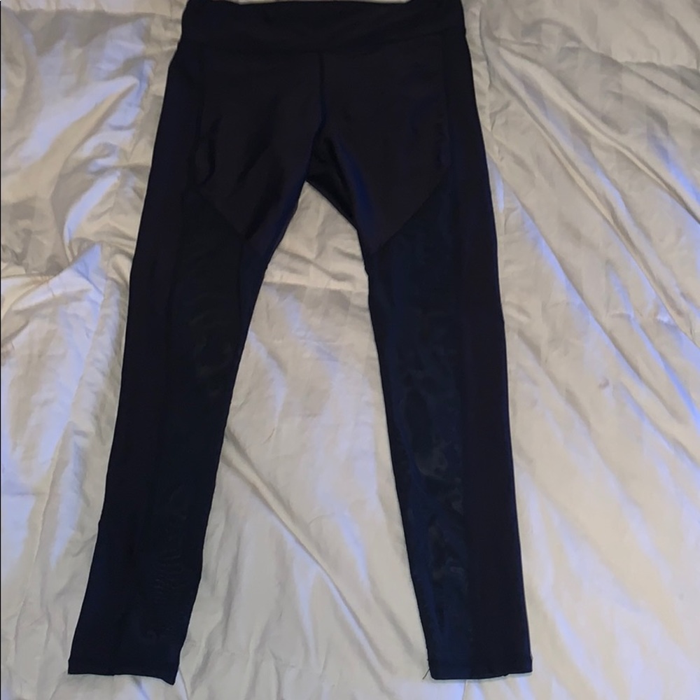 Women’s S Fabletics Yoga Leggings